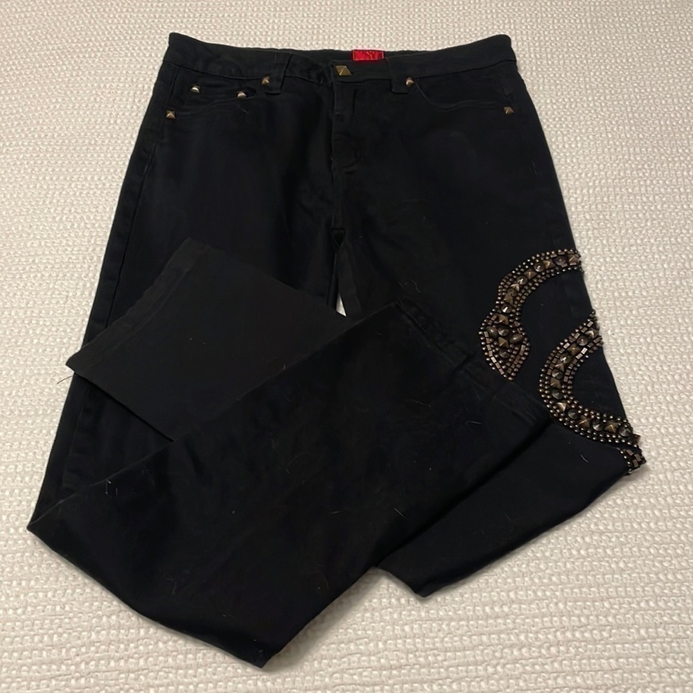 CHRISTINA V Snake Embroidered Design Denim Jeans